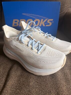 Brooks Glycerin 23